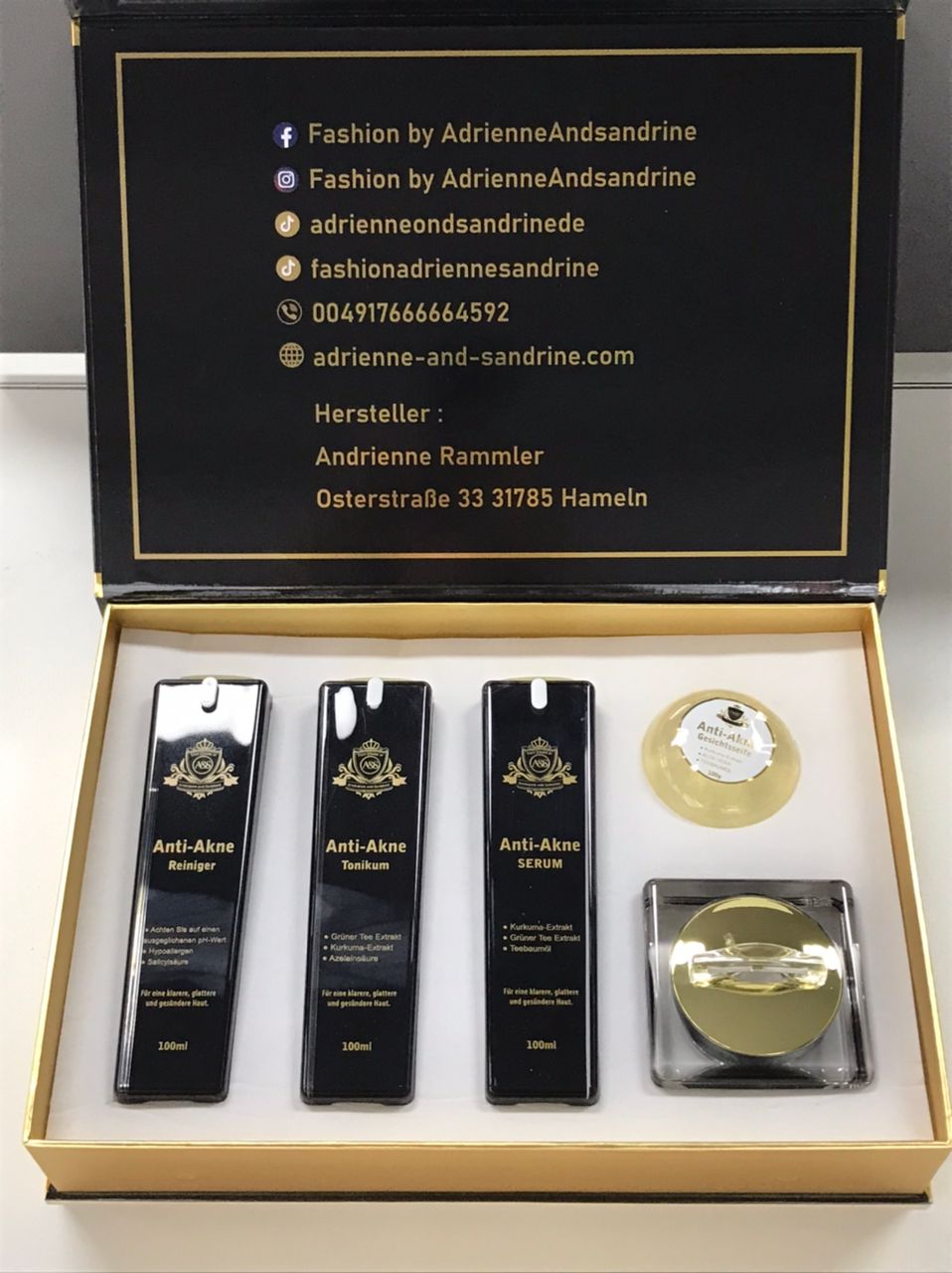 Holistic facial care for all skin types – including acne, blemishes, and sensitive skin.